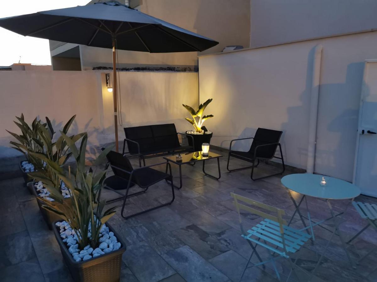 Bed and Breakfast Il Civico 2 Bari Exterior foto