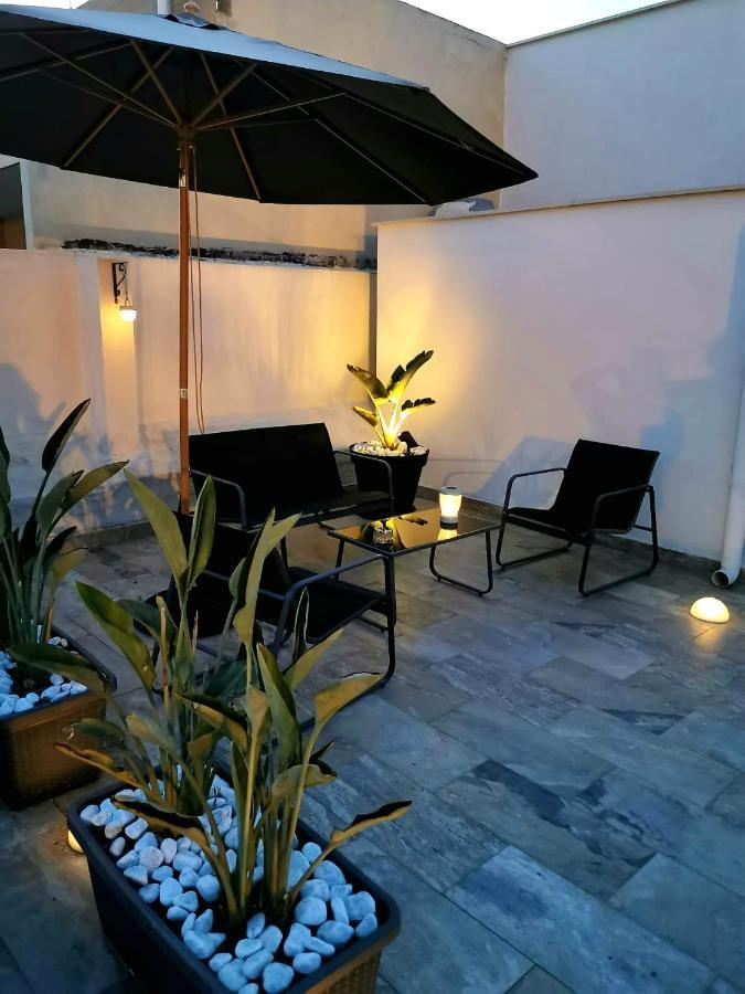 Bed and Breakfast Il Civico 2 Bari Exterior foto